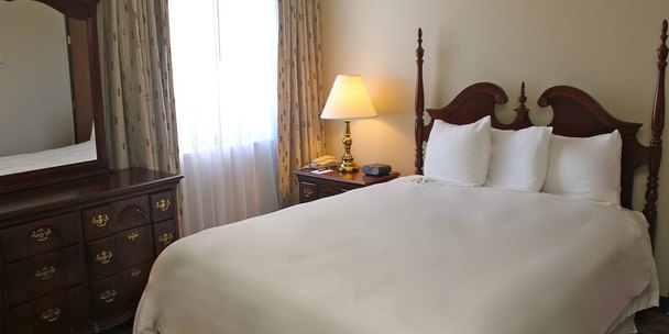 Queen Suite