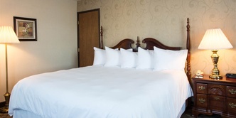 Corner King Suite
